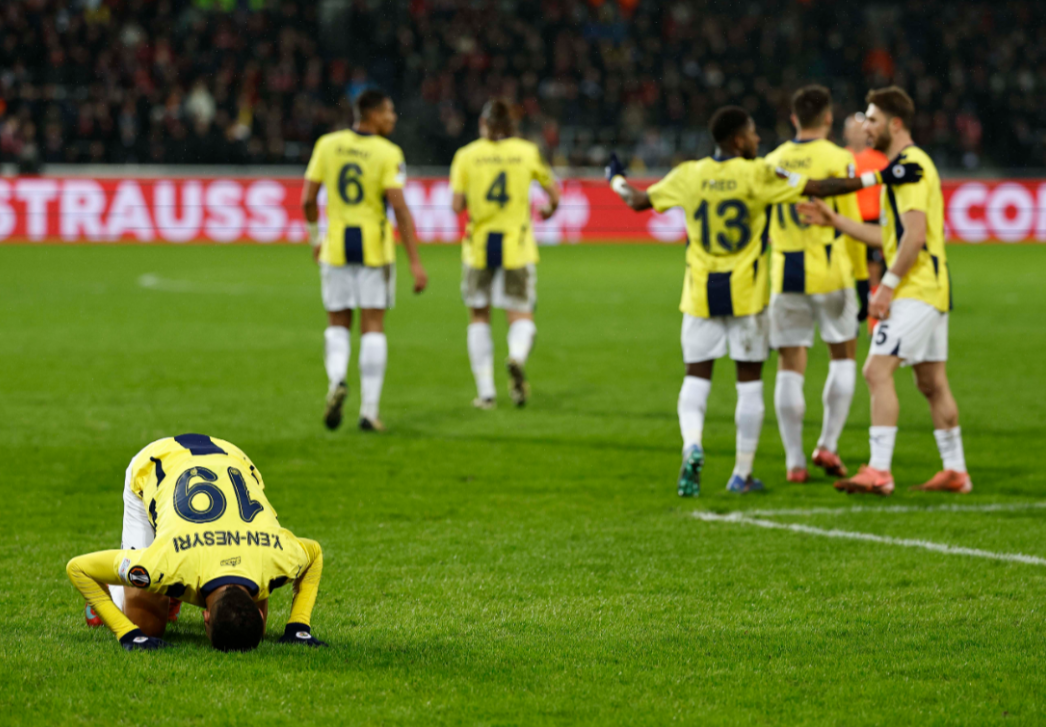 穆古鲁扎重返赛场，败北首场状态出色，澳大利亚队观众沸腾！