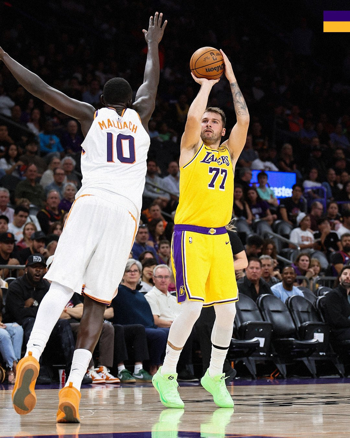 东契奇在西班牙队比赛中战术调整，比分优势明显引发热议！的简单介绍